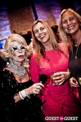 linda axelrod in Onassis Clothing Launch Event