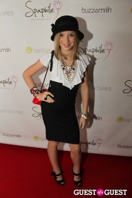 madison leisle in Bellacures Salon Grand Opening VIP Mix and Mingle