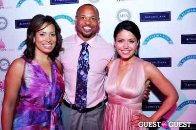lorenzo alexander in Newsbabes Bash For Breast Cancer