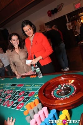 maria and-sandra-valcarcel in Casino Night at the Community House