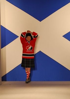 mike meyers in Dressed To Kilt