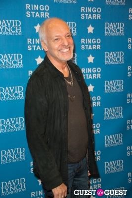 Ringo Starr Honored with “Lifetime of Peace & Love Award” by The David Lynch Foundation