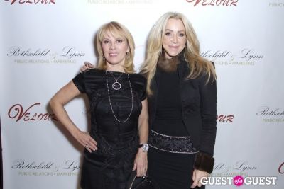 ramona singer in Anna Rothschild's Holiday Party @ Velour