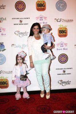 royal brat in Cupcakes That Care Red Carpet Family Event