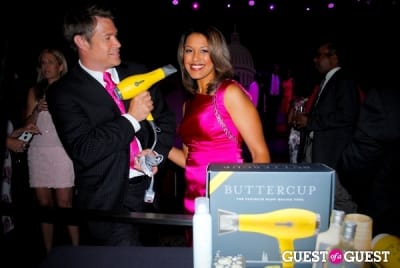 steve chenevey in Newsbabes Bash for Breast Cancer (Album 2)
