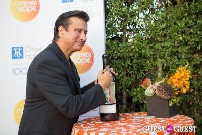 steve perry in City of Hope's 2013 Summer of Hope Celebration