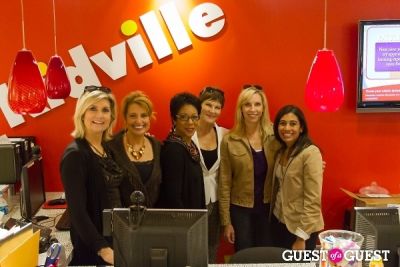 andrea roane in Glow On The Row with DC NewsBabes