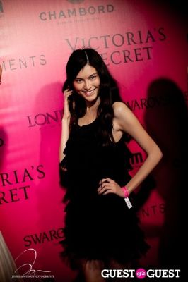 sui he in Victoria's Secret 2011 Fashion Show After Party