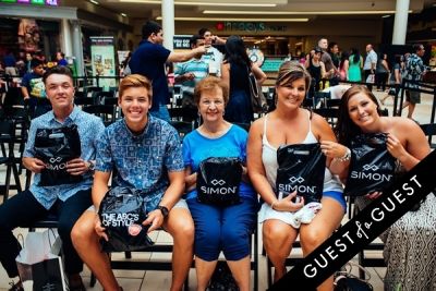 geri whitney in Back-to-School and the ABC's of Style with Teen Vogue and The Shops at Montebello