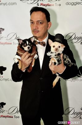 top pet-couturier-anthony-rubio in Doggie-Do and Playtime Too Canine Couture Fashion Show