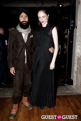waris ahluwalia in 18th Annual Artwalk NY Benefiting Coalition for the Homeless