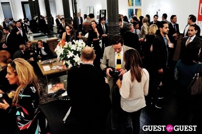 zachary kussin in Luxury Listings NYC launch party at Tui Lifestyle Showroom