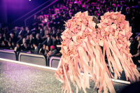 Victoria's Secret Fashion Show Paris 2016: Full Runway and Performances #117