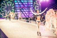 Victoria's Secret Fashion Show Paris 2016: Full Runway and Performances #118