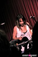 KT Tunstall at The Hotel Cafe #39