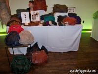 BagTrends Green Arm Candy Party    #57