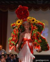 VCNY - Tulips & Pansies- A Headdress Affair - Runway and Backstage #53