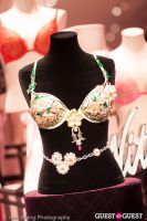 Victoria's Secret Angel Alessandra Ambrosio Reveals the Floral Fantasy Bra by Lodon Jewelers #19