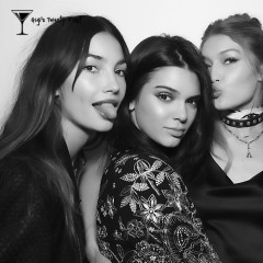 Only Gigi Hadid Could Bring Out THIS Many Cool Girls For Her 21st Birthday