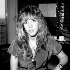 Happy Birthday Stevie Nicks! A Love Letter To Her 1970s Style