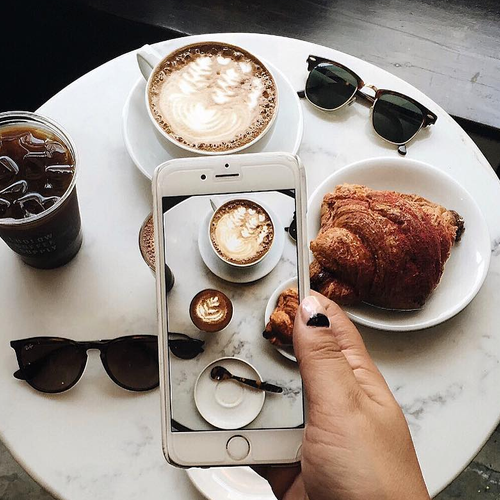 Are You Or Someone You Love, An Annoying Foodie?