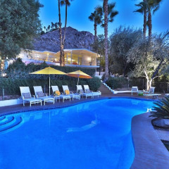 Inside Howard Hughes' Groovy Palm Springs Estate