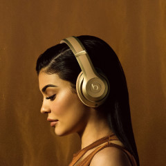 Kylie Jenner Has Teamed Up With Balmain & Beats By Dre