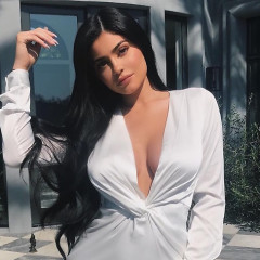 Kylie Jenner Just Dropped $5 Million... IN CASH