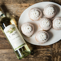 These Pinot Grigio Doughnuts Are The Best Thing You'll Eat All Week