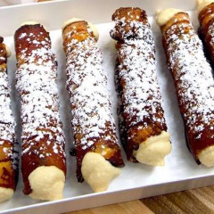 Bacon Cannolis Are The Ultimate Gift This Holiday Season