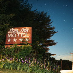 Head To The Starlite Motel For A Creepy-Meets-Chic Halloween Weekend