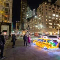 Fifth Avenue Is Merry & Bright With These Can't-Miss Festive Holiday Light Installations