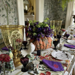 12 Of The Absolute Chicest Thanksgiving Tablescapes