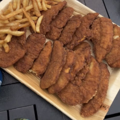 People Are Losing It Over These $90 Chicken Tenders In Montauk...