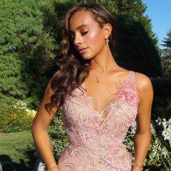 TikTok Beauty Queen Emira D’Spain’s Glam Guide to Getting Gala Ready