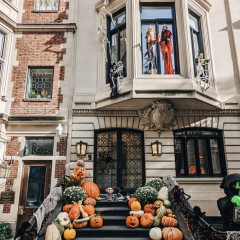 The Chicest, Creepiest Rich People Halloween Decorations In NYC