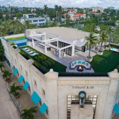 Breakfast Atop Tiffany's? This $18M Palm Beach Penthouse Is The Ultimate Posh Pad