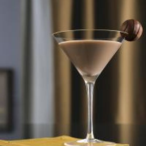 Tanteo Giving Out Free Cocktails At Bars Around NYC On Valentine's Day