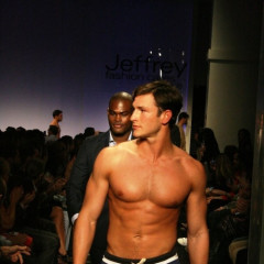 Jeffery Fashion Cares 2009 Show Makes The Most Of Male Models Wearing Less
