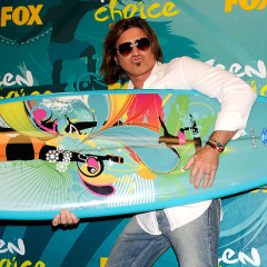 Zac Efron And Other Teen Idols Let Loose At Teen Choice Awards