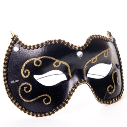 “The Playground” Your Guide To What To Do Tonight…