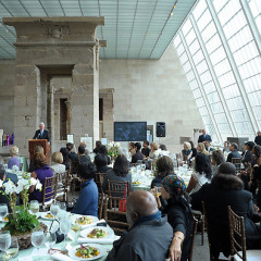 Bill Clinton, Anna Wintour Attend Luncheon At Metropolitan Museum