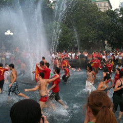 Spanish Soccer Fans Celebrate By Taking Clothes Off, Jumping In Fountains