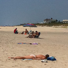 OMG! Joe Biden (1/2) Naked In The Hamptons