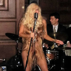 Lady Gaga Christens Reborn Oak Room With Surprise Performance