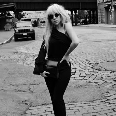 Photo Of The Day: Vintage Gaga Caught By The Sartorialist