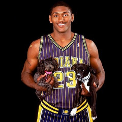 Ron Artest Was The Least Crazy Person Outside Playhouse, Breaks Up Brawl
