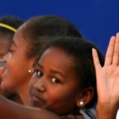 Sasha Obama Joins Big Sis Malia at Sidwell Friends Middle School