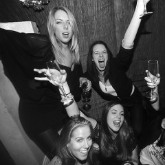 The Everyday Girl's Guide To Nightlife: What Girls Shouldn't Bring To The Club