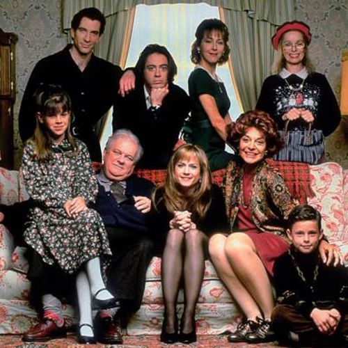 A Guide To Killing Time With The Relatives During The Holidays